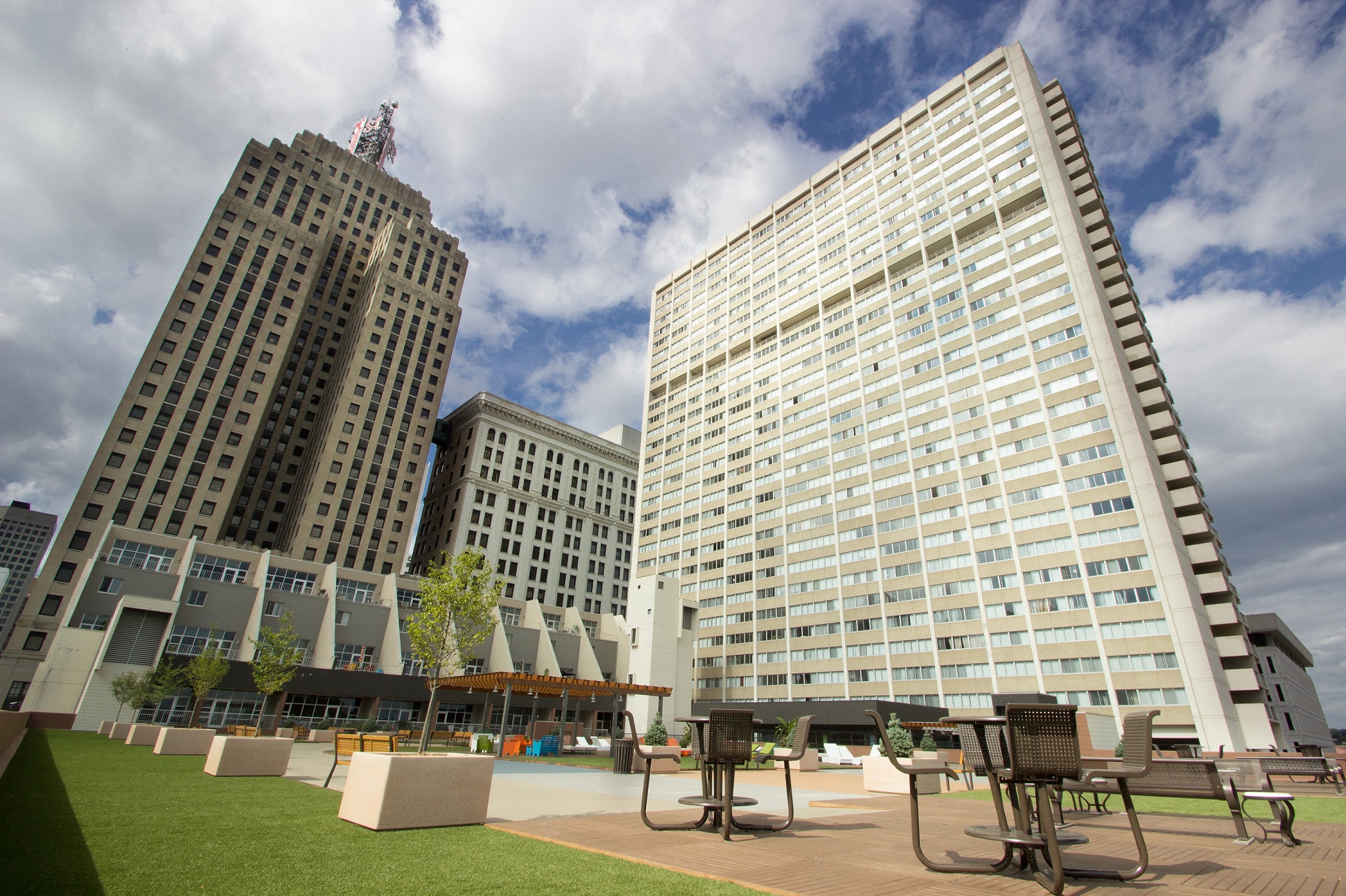 Exterior at Kellogg Square, St. Paul, MN