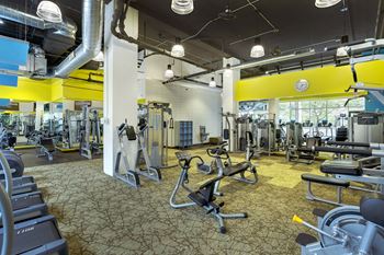 Kellogg Square Apartments in St. Paul, MN Deluxe Fitness Center