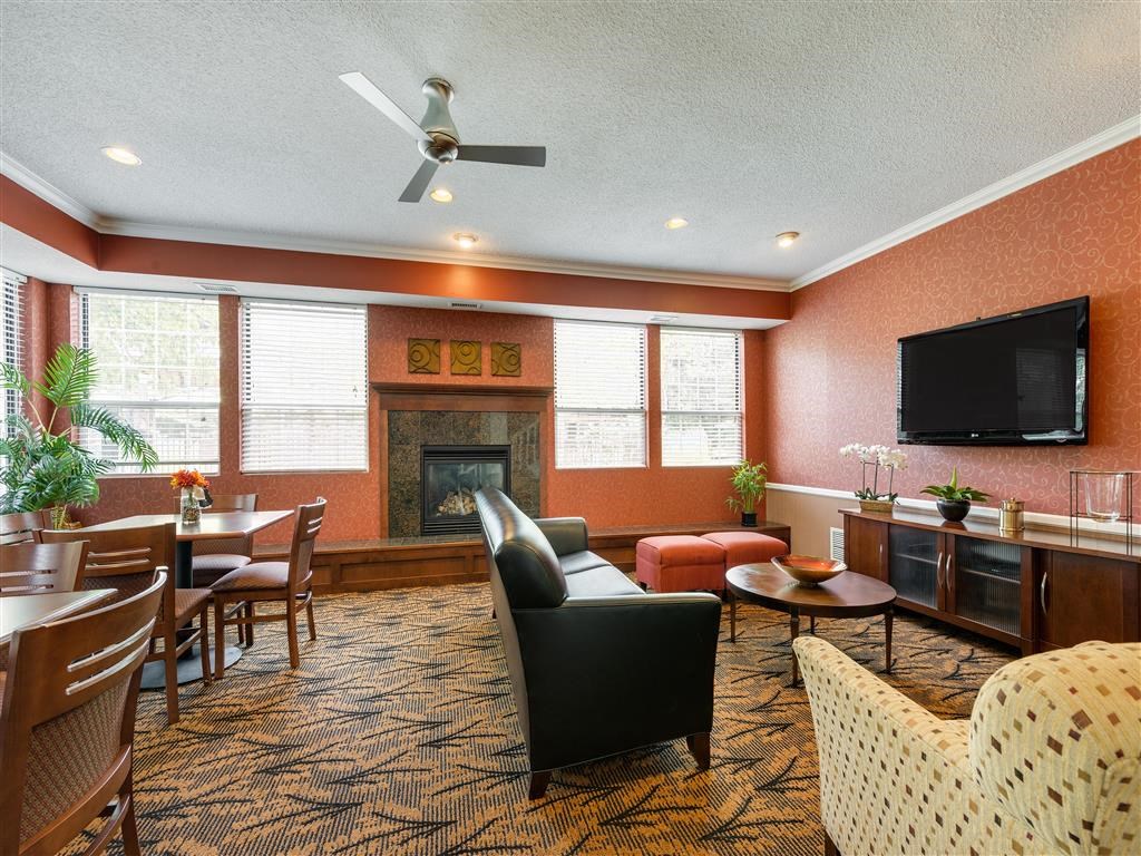 Clubroom at Mallard Ridge, Maple Grove, MN