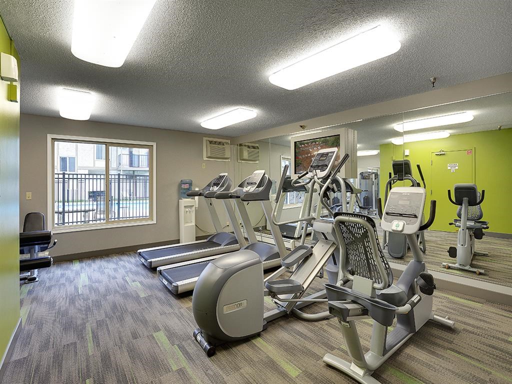 Lou Park Apartments in St. Louis Park, MN Fitness Center
