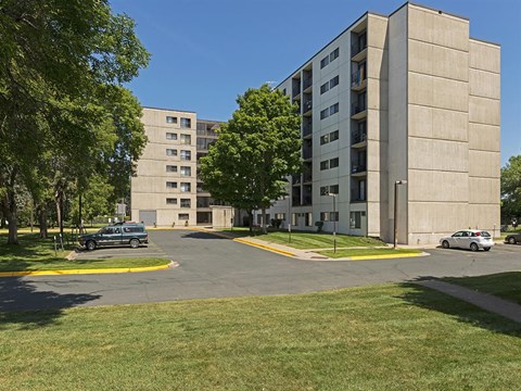 Winslow Commons Apartments in St. Paul, MN Building Exterior