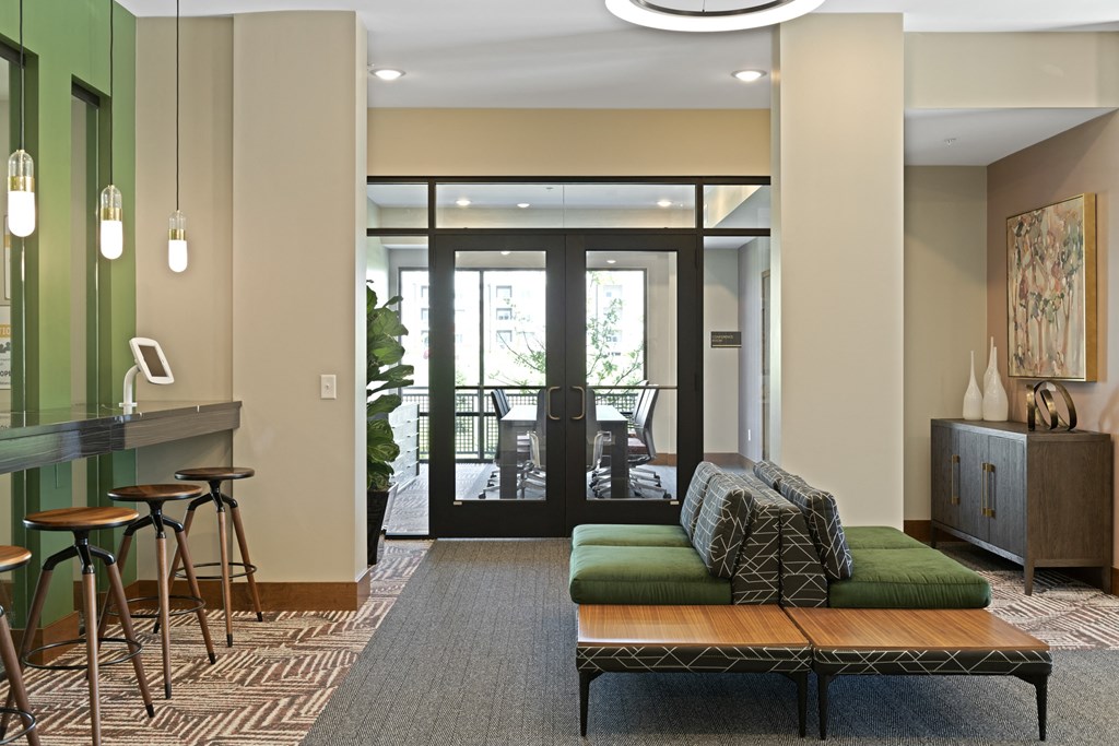 iPad Bar at Nuvelo at Parkside, Apple Valley, 55124