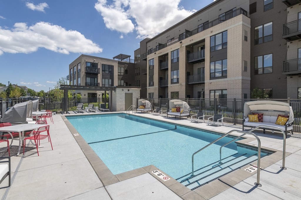 Swim at Nuvelo at Parkside, Apple Valley, 55124