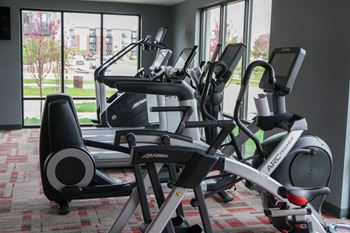 Nuvelo at Parkside Apartments in Apple Valley Fitness Center