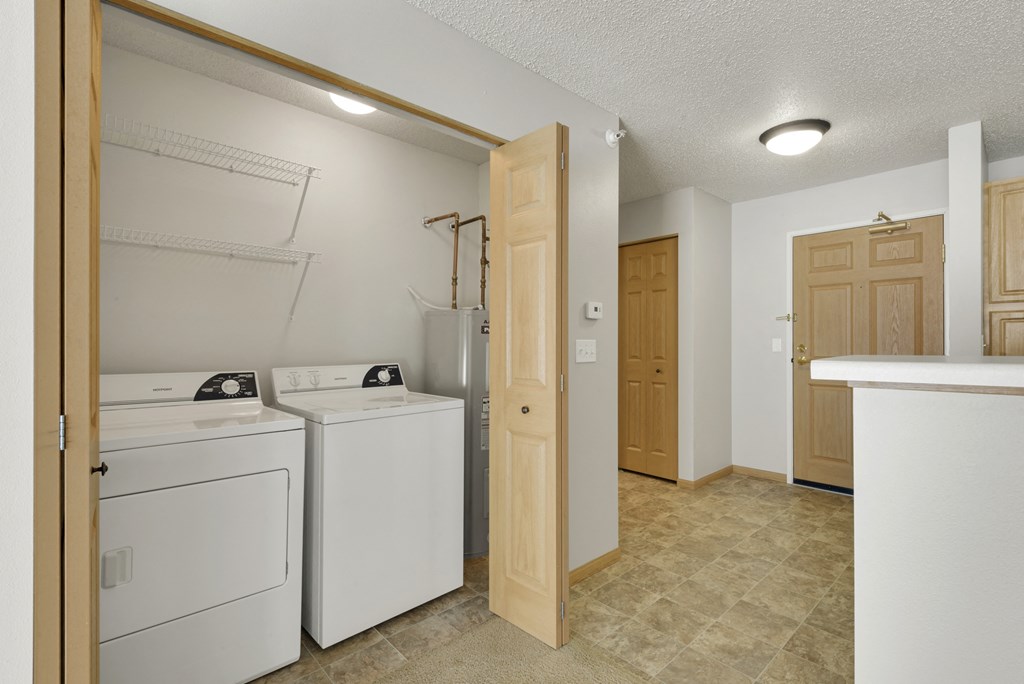 Washer and Dryer In-unit at Shadow Hills, Plymouth, 55442