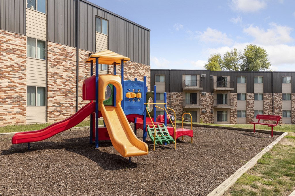 Playground at Silver Ridge, Maplewood, MN