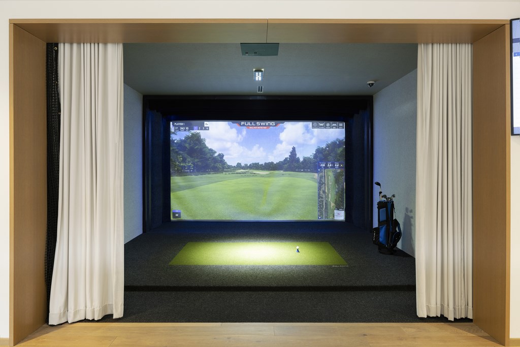 Golf and multi-sport simulator at The Mera in St. Louis Park, 55426