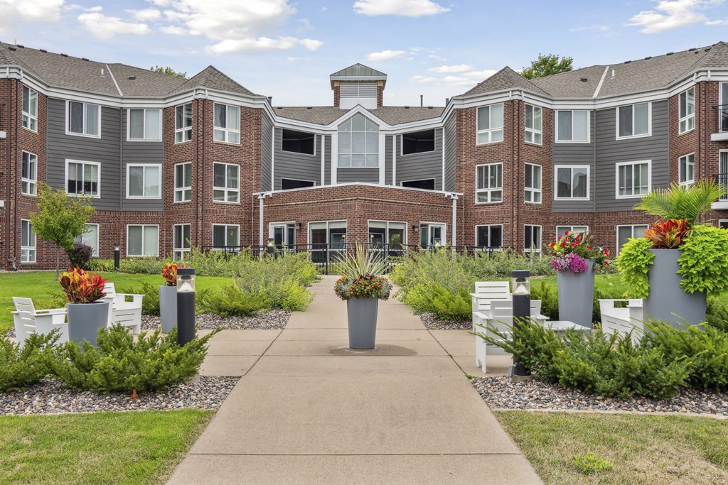 Apartment Entrance View at The Riverwood, Minnesota, 55118