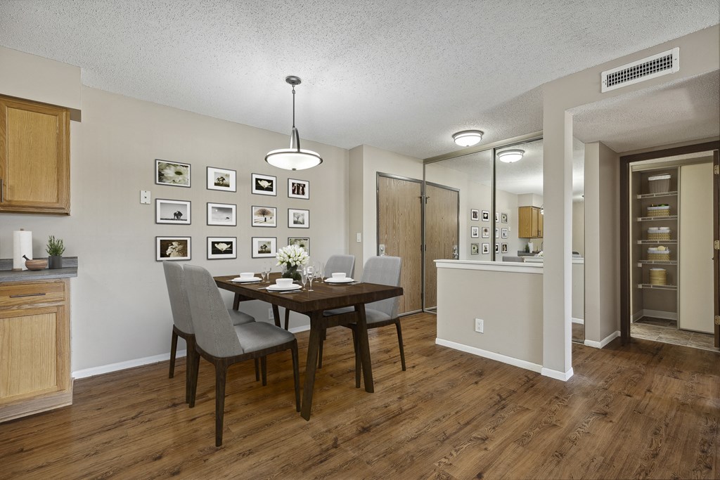 the enclave at homecoming terra vista dining room  at Willow Creek, Plymouth