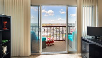 The Edina Towers Apartments_Edina MN_balcony