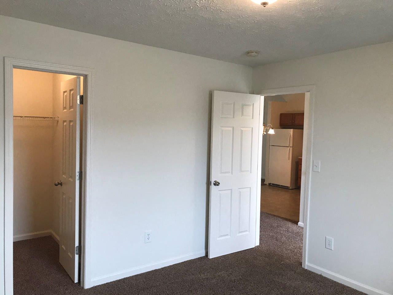 Large Closets at Shaker Square, Lebanon, IN