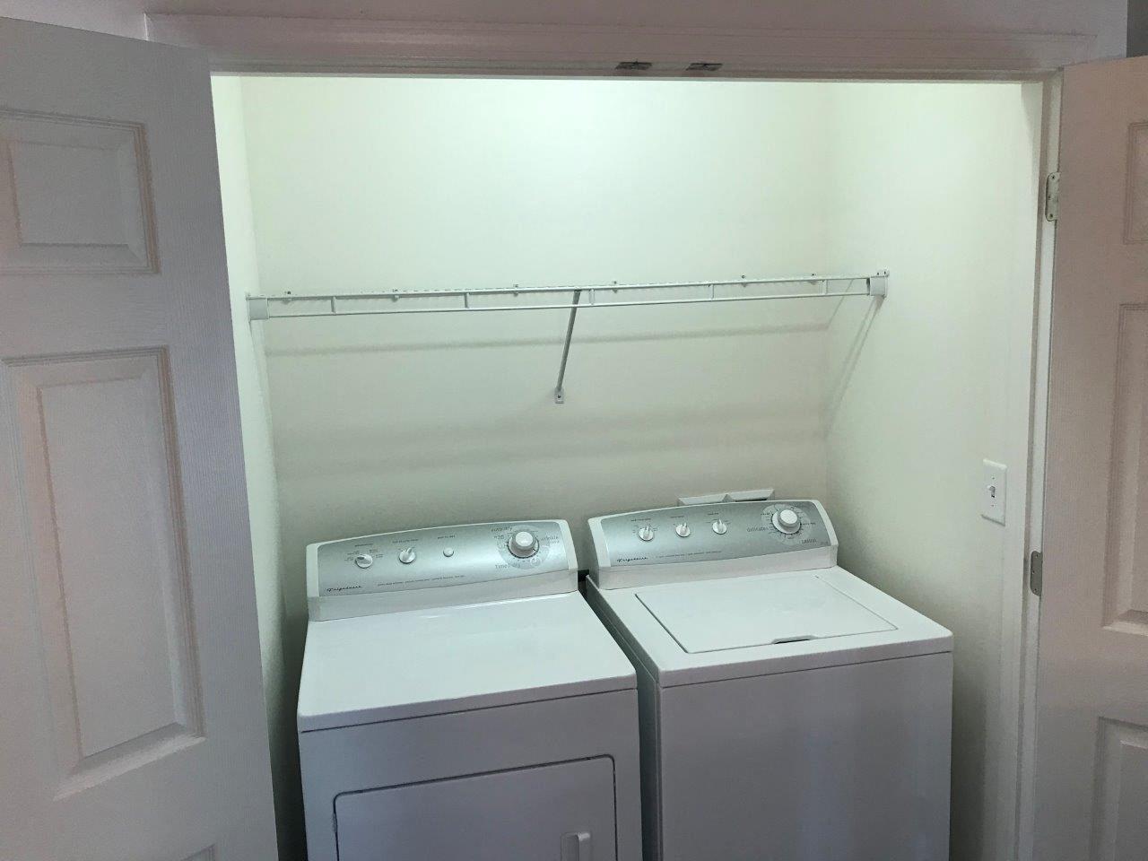 Washer Dryer In Unit at Shaker Square, Lebanon