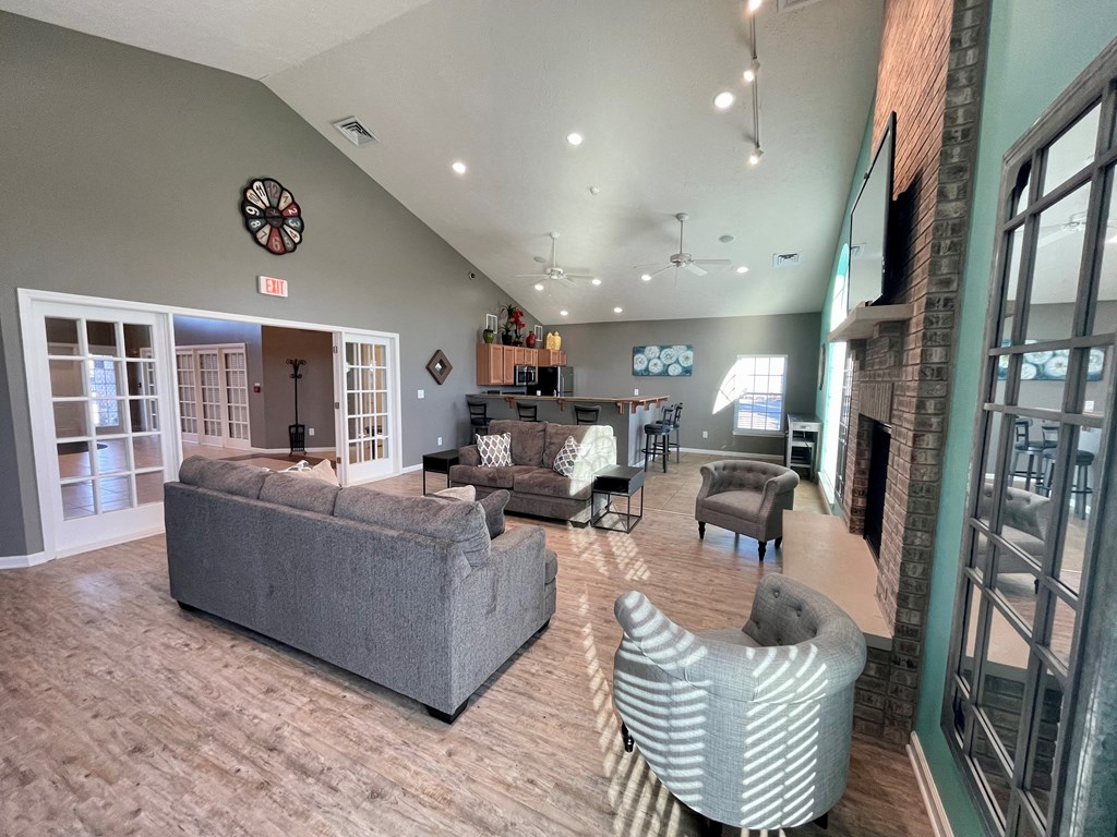 Social Lounge at Hawthorne Properties, Lafayette, IN 47905