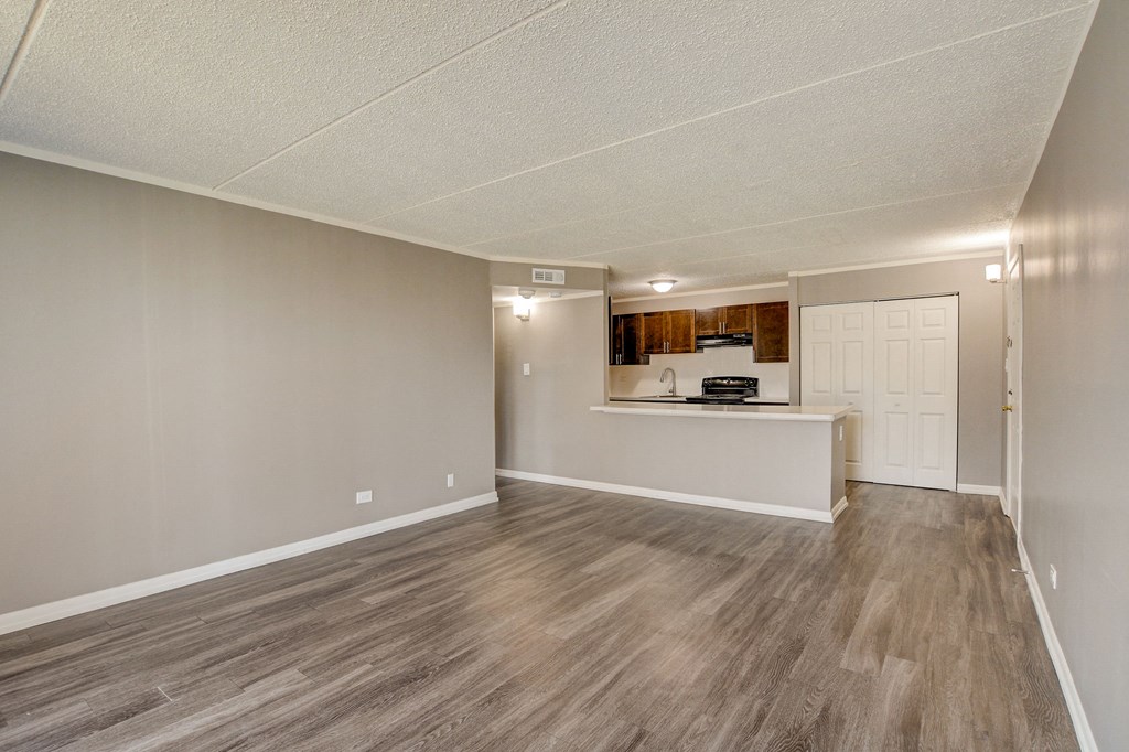 Apartment Home at Woodland Ridge Apartments at 3420 Joann Lane in Woodridge IL