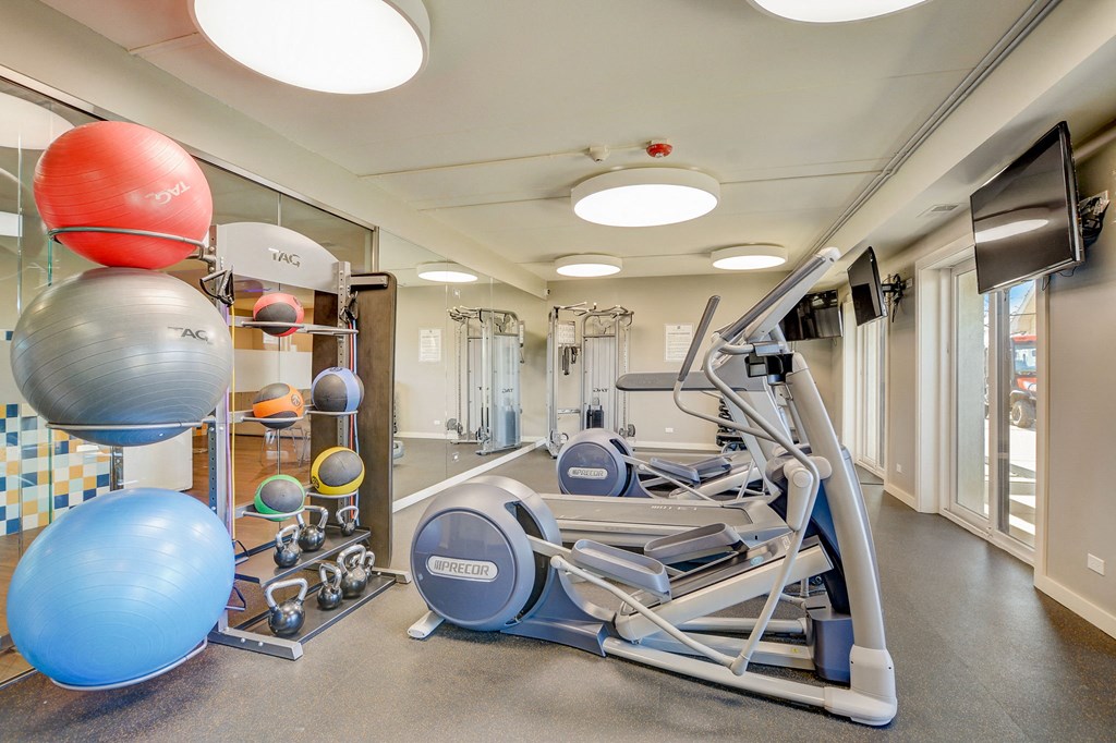 Fitness Center at Woodland Ridge Apartments at 3420 Joann Lane in Woodridge IL