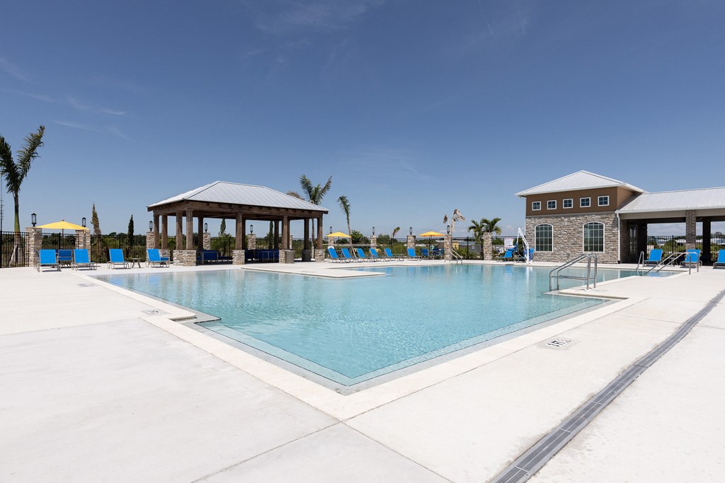 the swimming pool at the resort at longboat key club