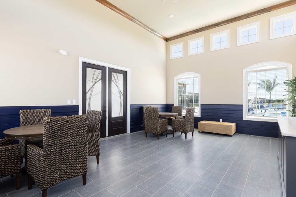 Lounge at Cocoa Grand Apartments in Cocoa FL 32926