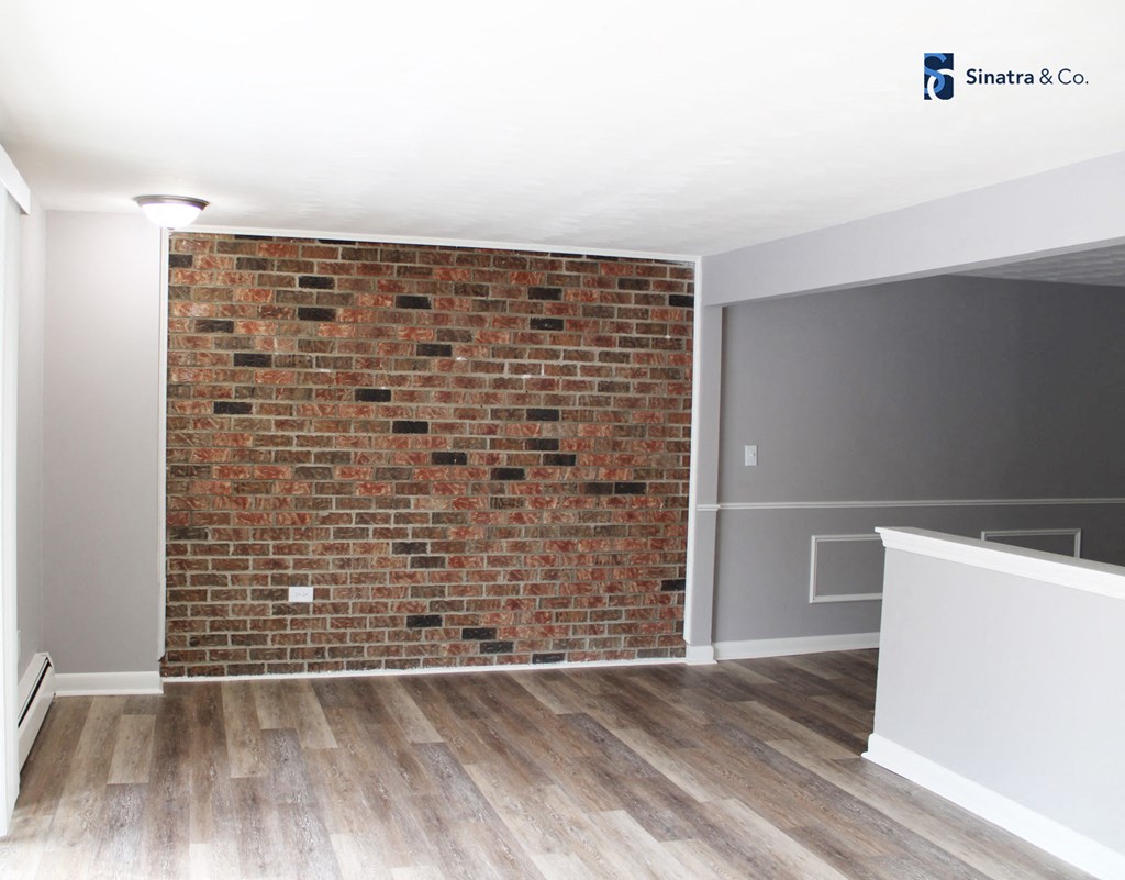 Renovated Apartment Home at Washington Square Apartments at 5546 Scranton Rd in Hamburg NY 14075