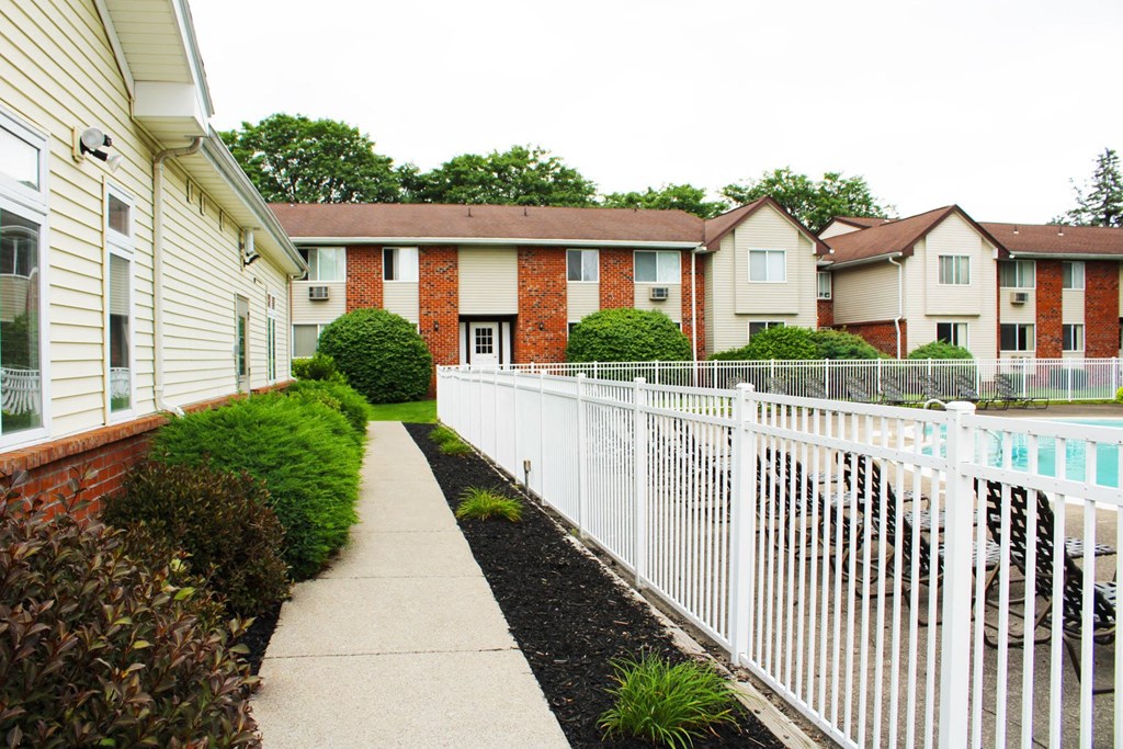 Building Exterior at Highview Manor Apartments, Fairport, NY