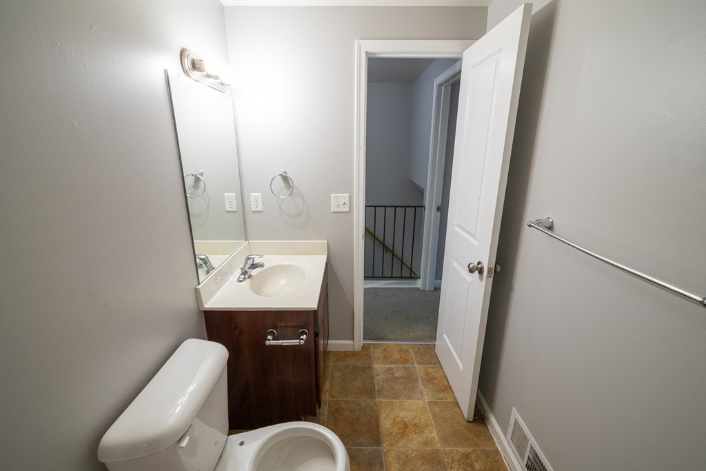 Bathroom area at Willowbrooke Apartments & Townhomes at 396 Willowbrooke Drive in Brockport, NY 14420