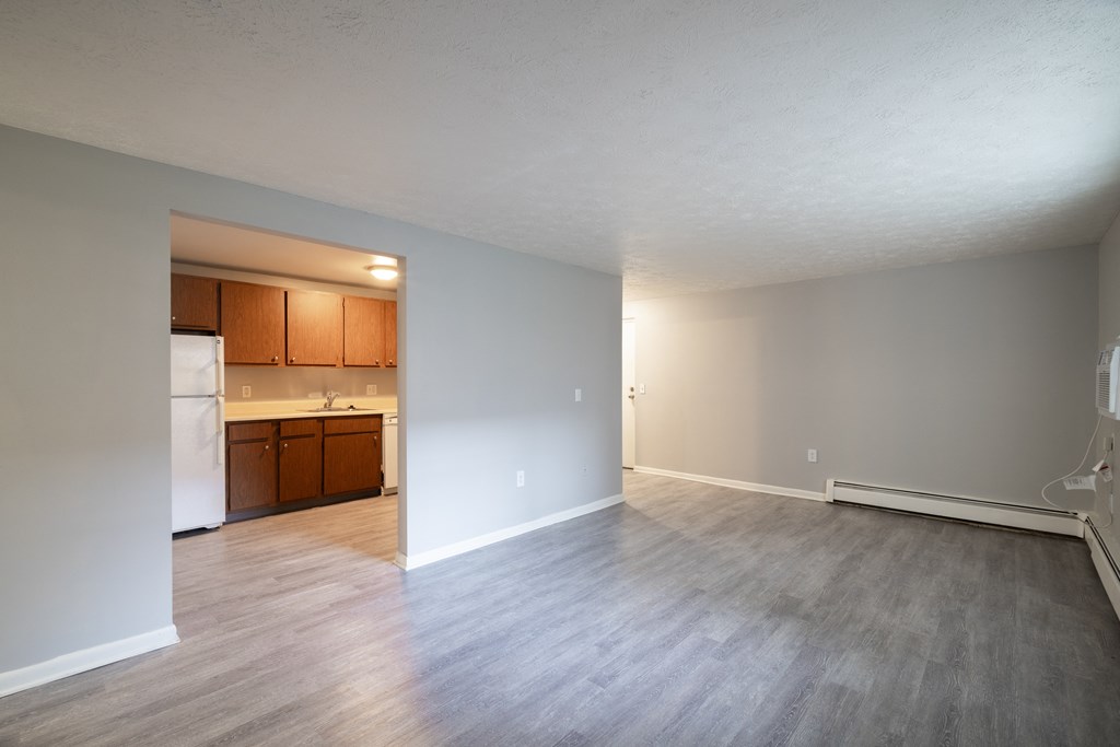 Open Kitchen at Willowbrooke Apartments & Townhomes at 396 Willowbrooke Drive in Brockport, NY 14420