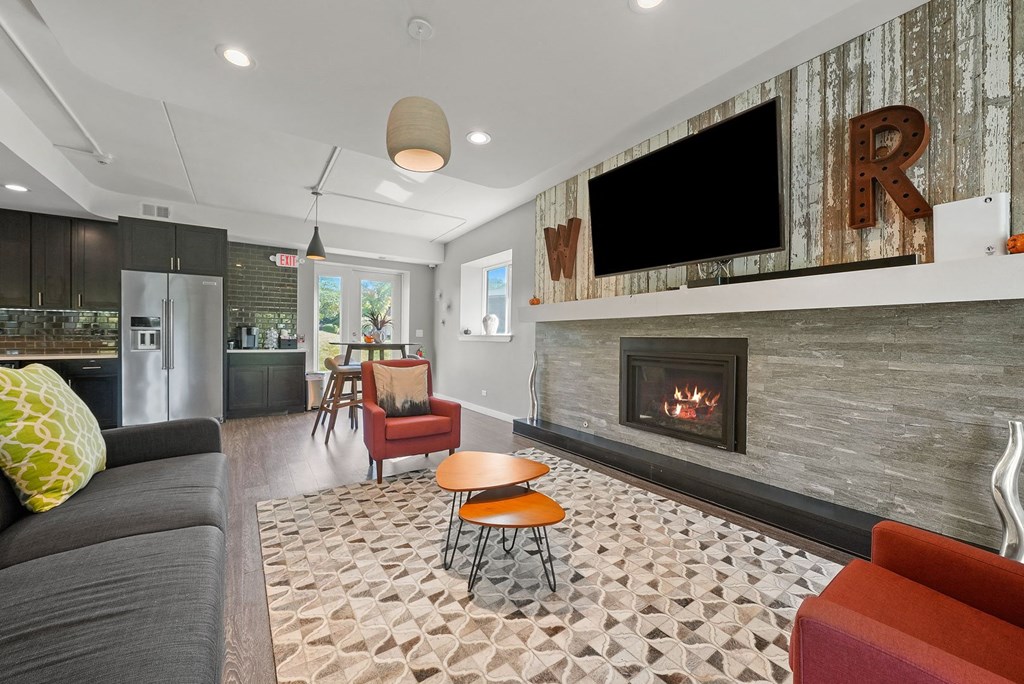 Clubhouse at Woodland Ridge Apartments in Woodridge, IL