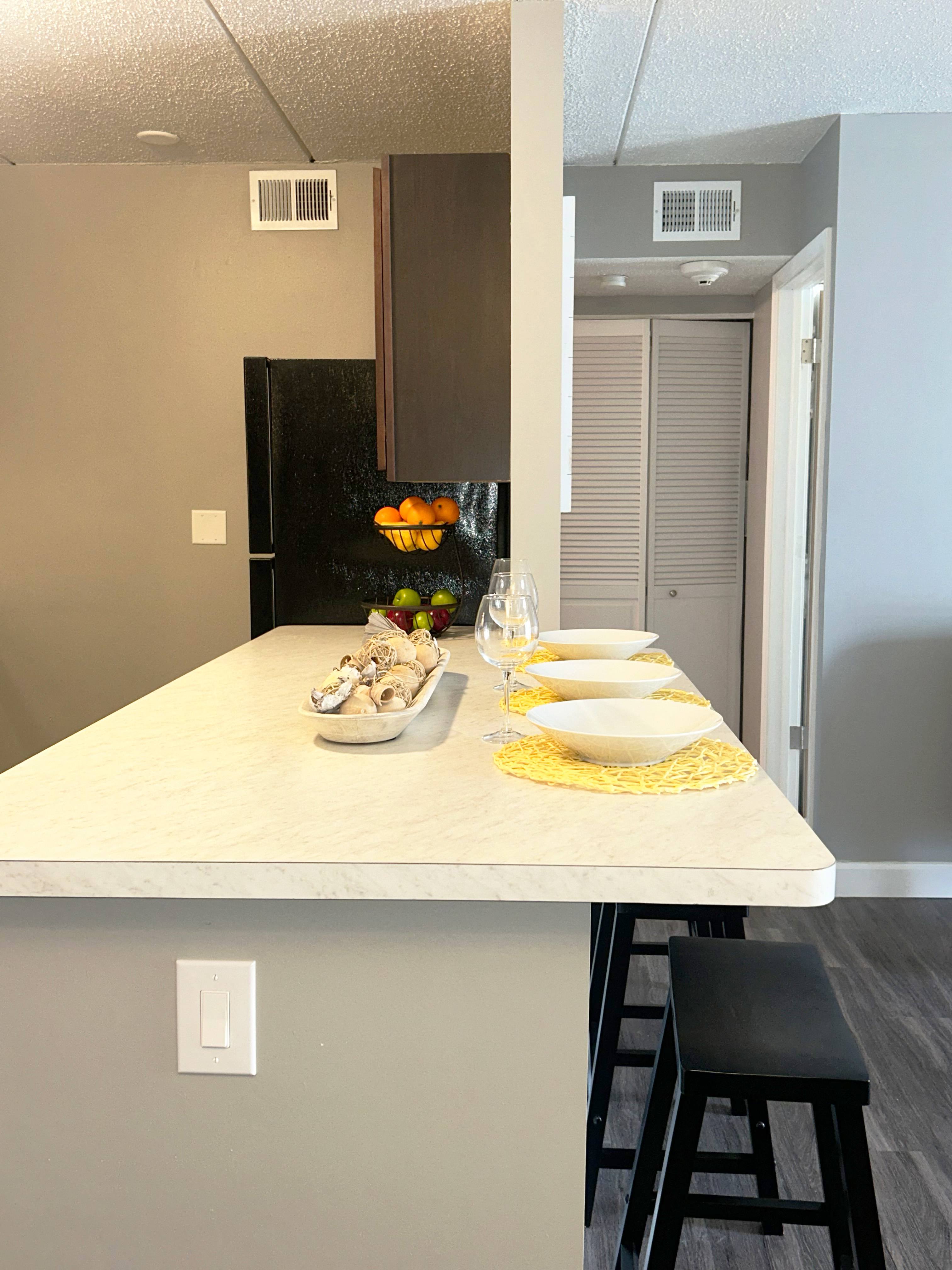 2 Bedroom Apartments for Rent in Crest Hill, IL - Updated Daily