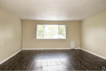Unfurnished Bedroom Unfurnished Bedroom at Willowbrooke Apartments, Brockport, New York - Photo Gallery 3