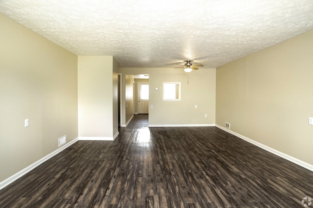 Wood Inspired Plank Flooring at Willowbrooke Apartments, Brockport, 14420