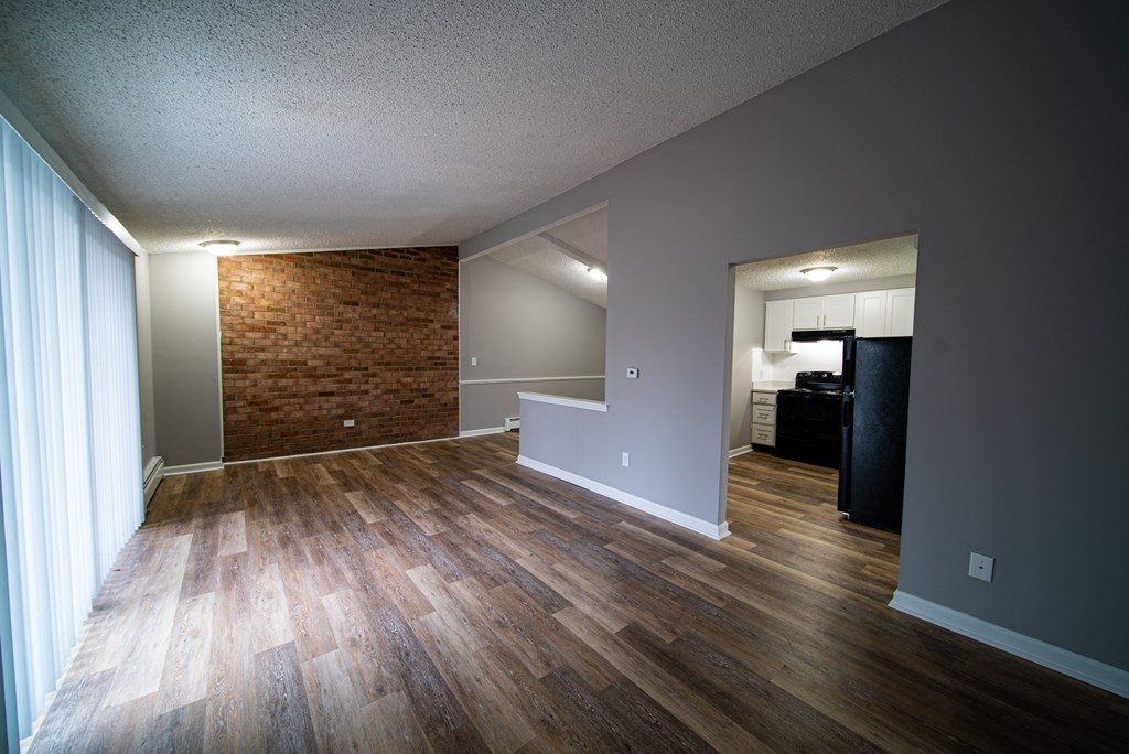 Renovated Apartment Home at  Lincoln Square Apartments at 4055 Knoll Drive in Hamburg, NY