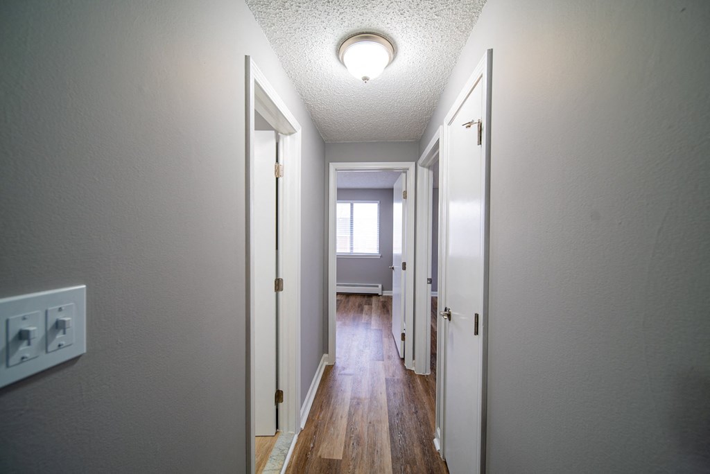 Renovated Apartment Home at  Lincoln Square Apartments at 4055 Knoll Drive in Hamburg, NY