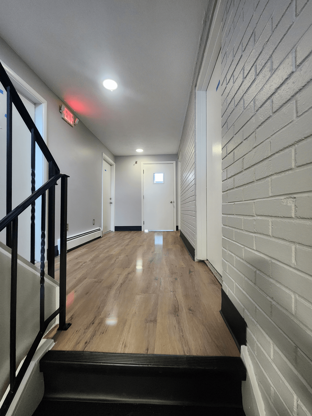 Updated Hallway at Willowbrooke Apartments & Townhomes at 396 Willowbrooke Drive in Brockport, NY 14420