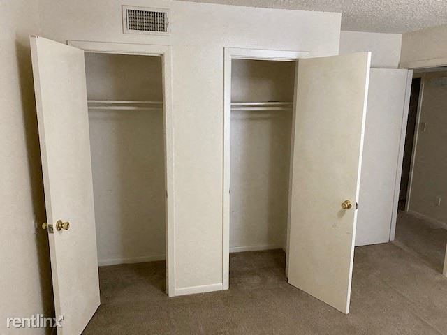 Taft Terrace Apartments closet space Taft Terrace Apartments closet space Taft, TX - Photo Gallery