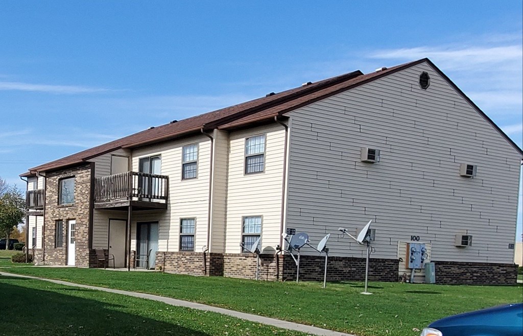 Skyline Apartments, Markle, IN