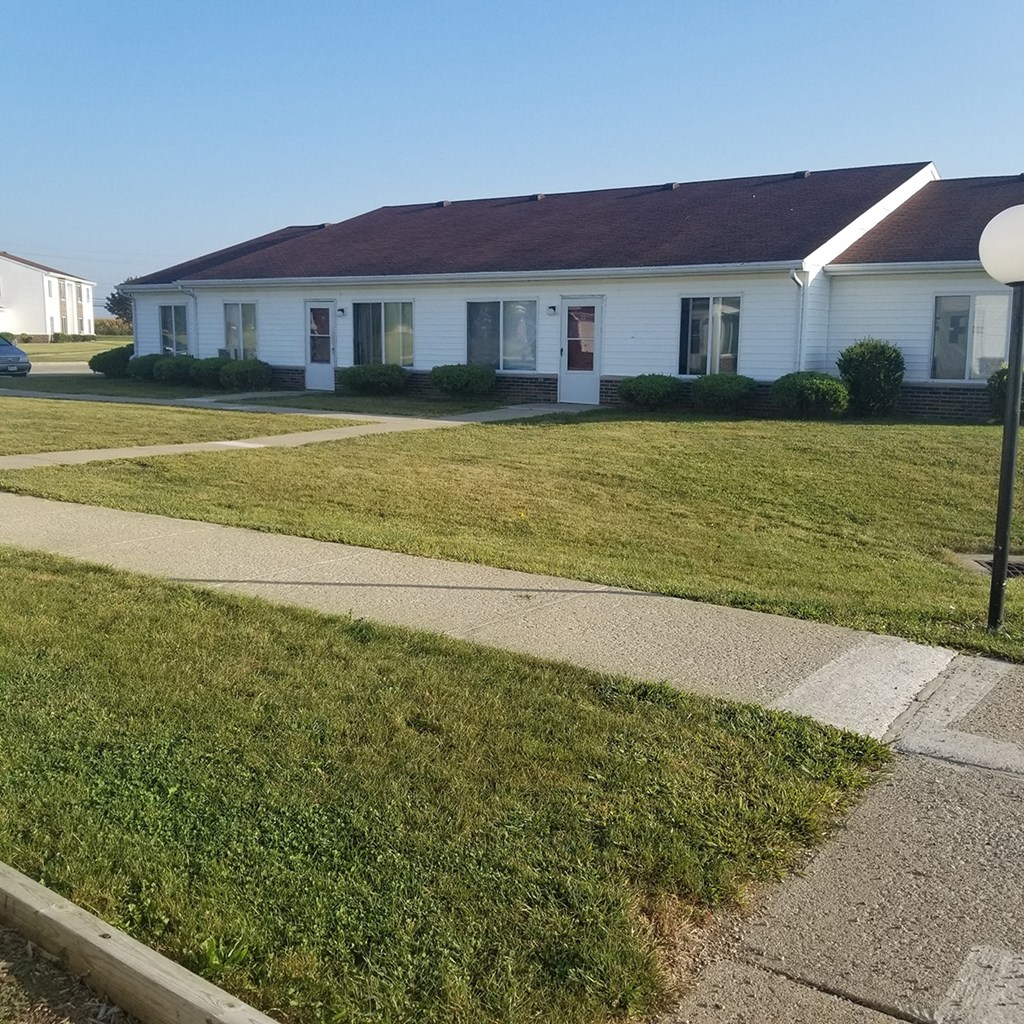 East Garden Apartments exterior, Archbold, OH