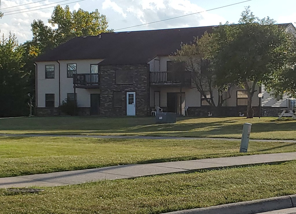 Skyline Village Apartments, 1 Countryside Drive, Markle, IN RentCafe
