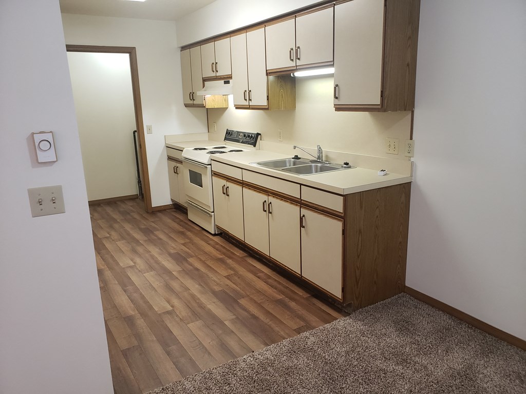 Holiday Hills Apartments kitchen, Cromwell, IN