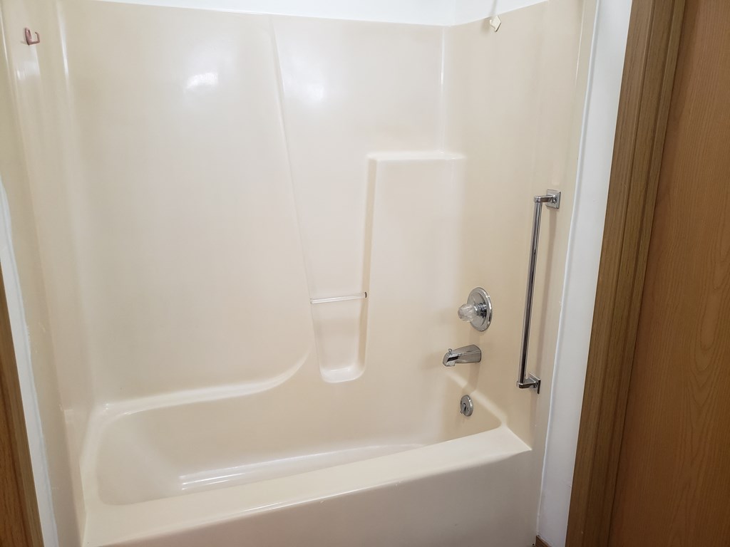 Holiday Hills Apartments bathroom, Cromwell, IN