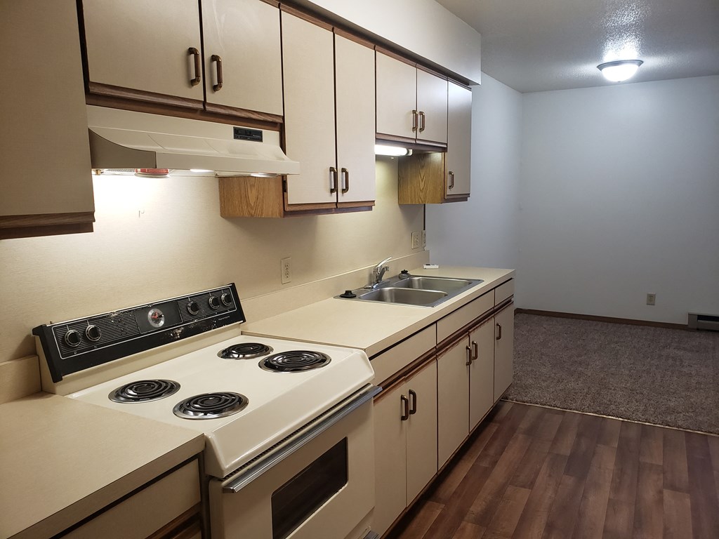 Holiday Hills Apartments kitchen, Cromwell, IN