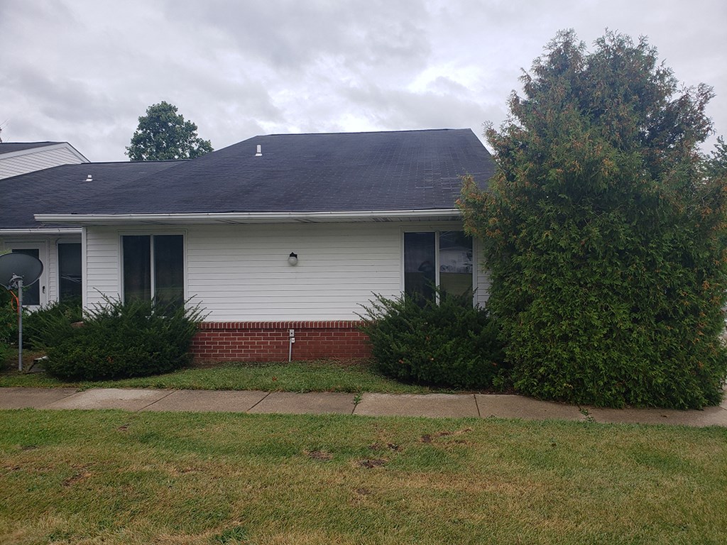 Holiday Hills Apartments, 103 Holiday Lane, Cromwell, IN RentCafe