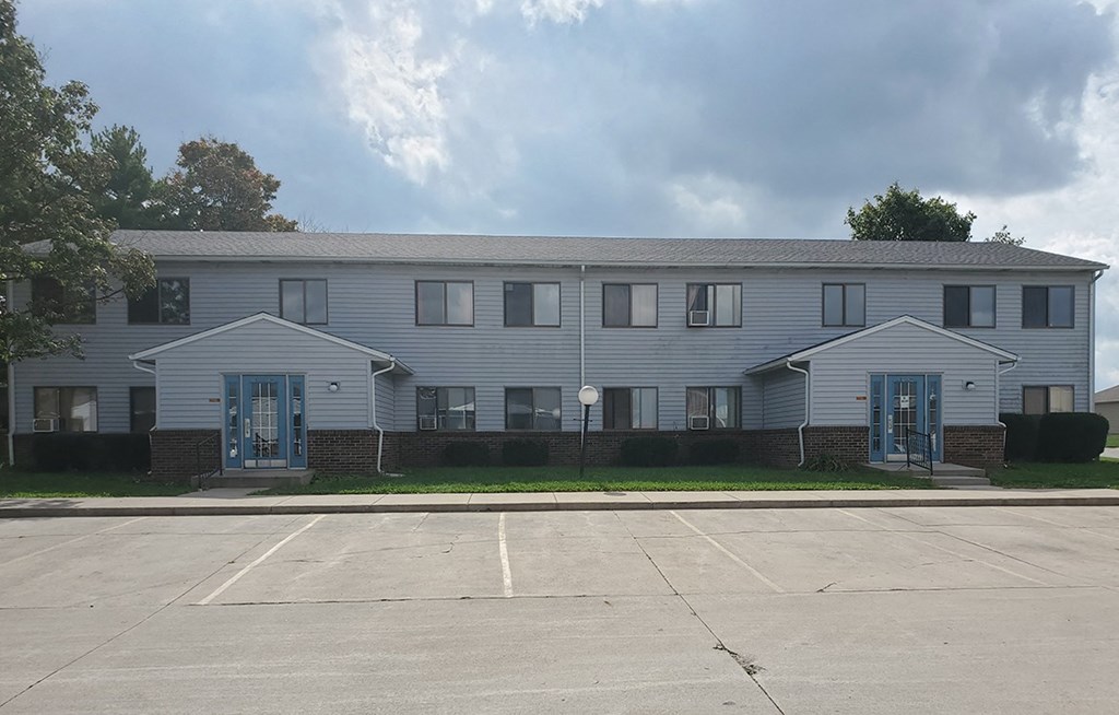 Surrey Lane Apartments exterior, Greenville, OH