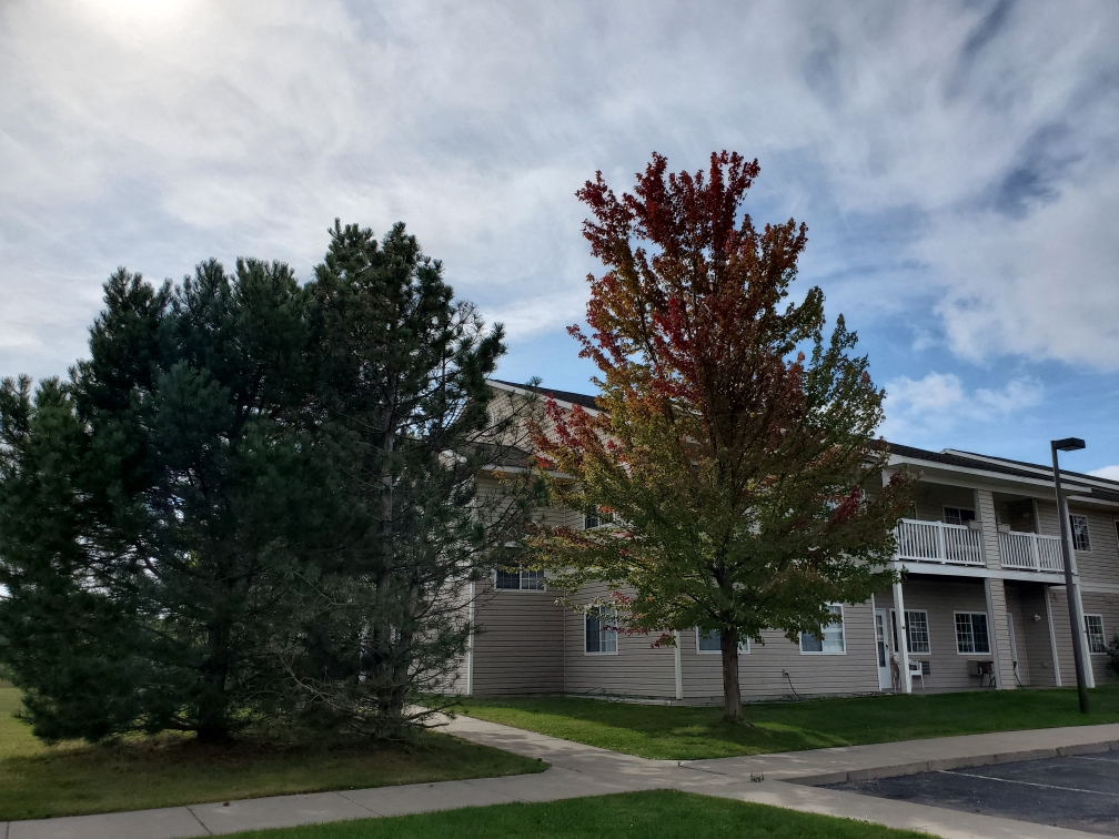 Country Village Apartments exterior, Roscommon, Michigan