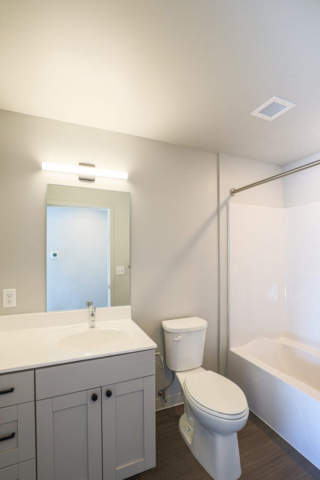 Belknap Place Lookout floor plan bathroom, Grand Rapids, Michigan