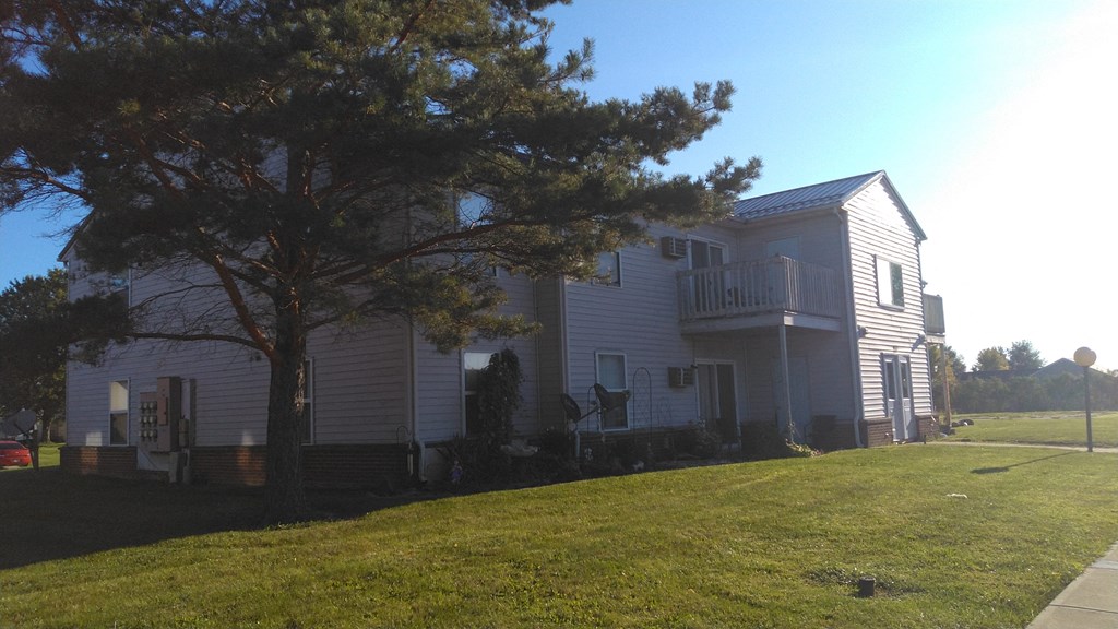 Chapel Lane Apartments exterior Ashley IN