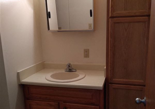 Edgemont Colony Apartments bedroom vanity, West Unity, OH