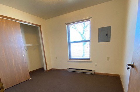 Orland Manor Apartments bedroom Indiana
