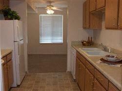 Deer Creek Apartments Kitchen, Sturgis, MI
