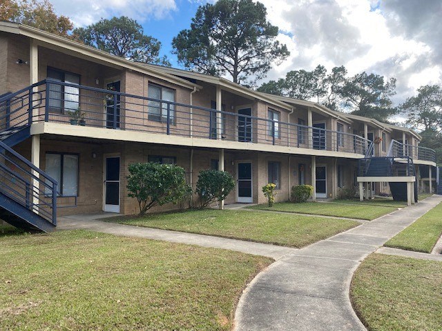 Terracewood Apartments exterior, Woodville, Texas
