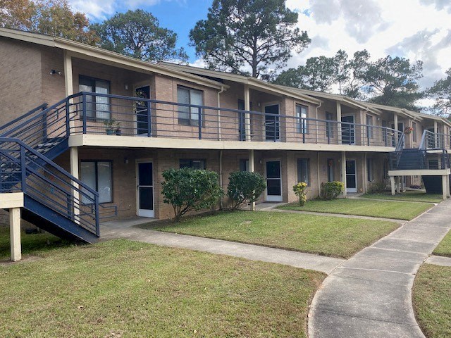 Terracewood Apartments exterior, Woodville, Texas