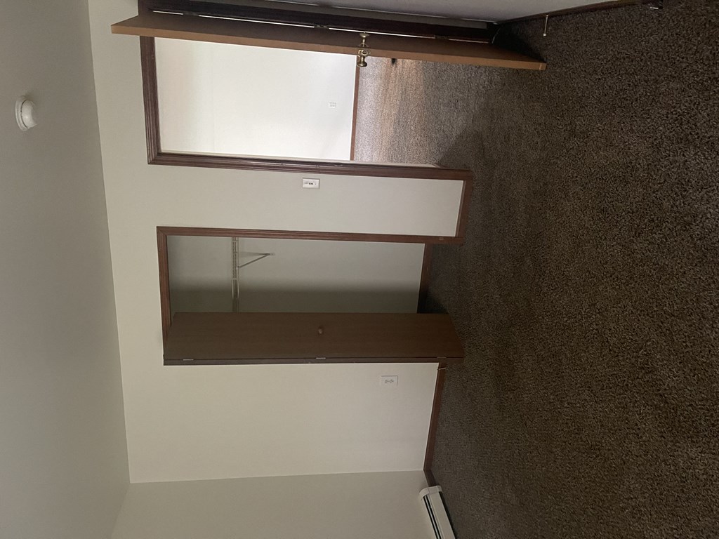 a look at the shelf above the toilet